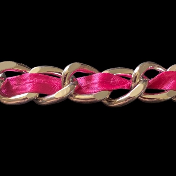 NWT-BETSEY JOHNSON-WOMENS SILVER AND PINK CHAIN BELT WITH CHARMS-SIZE M/L - Picture 15 of 15